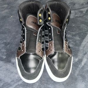 I am selling Adidas high tops, pre-worn size 13